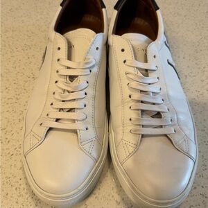 Givenchy Men's White Sneakers